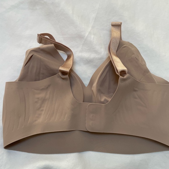 Bra - Picture 2 of 3